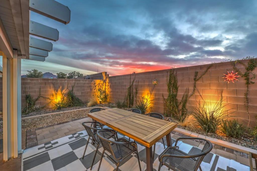 Sunset Swim - Modern Vegas Heated Pool Retreat Βίλα Henderson Εξωτερικό φωτογραφία